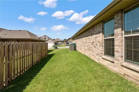541 Melrose Pl, Bentonville, AR 72712 photo 34