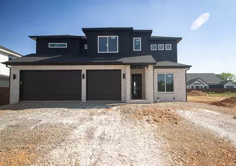 3705 SW Radiance Ave, Bentonville, AR 72713