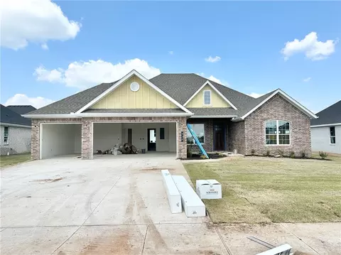 928 Ardiano Ave, Springdale, AR 72762