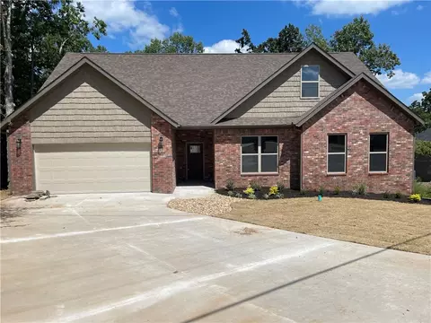 17 Dunbarton Dr, Bella Vista, AR 72715