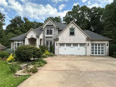 6 Windemere, Bentonville, AR 72712
