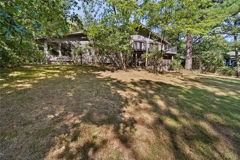 540 Lakeridge Dr, Fayetteville, AR 72703