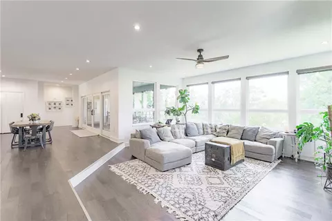 4 Minack Ln, Bella Vista, AR 72714