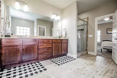 560 Lancaster Rd, Centerton, AR 72719 photo 18