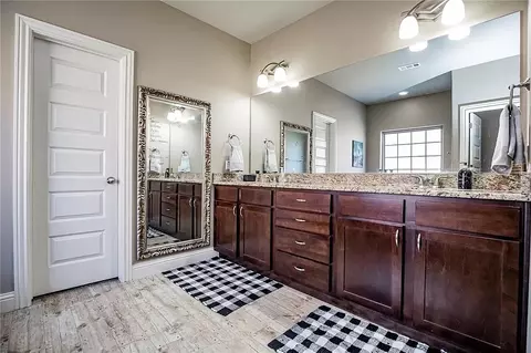 560 Lancaster Rd, Centerton, AR 72719 photo 17
