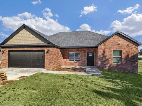 2310 John W Montgomery Cir, Pea Ridge, AR 72751
