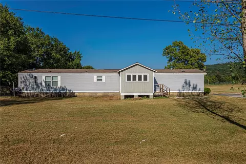 15038 Woolsey Rd, West Fork, AR 72774