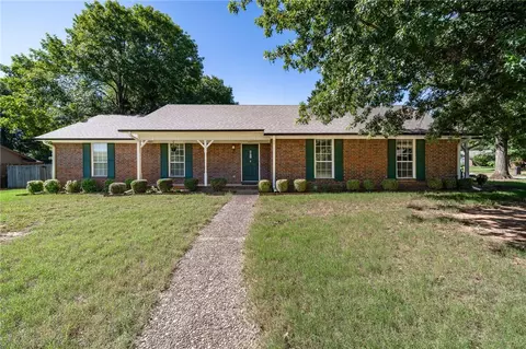4800 S X St, Fort Smith, AR 72903