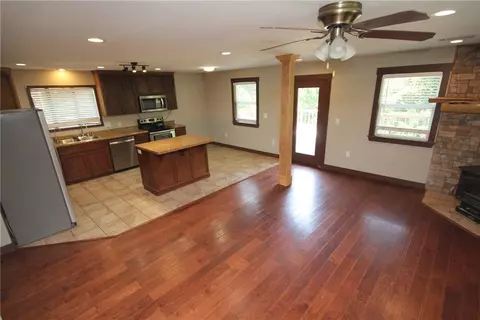 19414 Nob Hill Loop, Springdale, AR 72764 photo 4