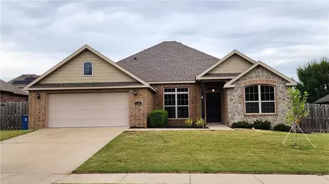 3206 SW Briar Creek Ave, Bentonville, AR 72712