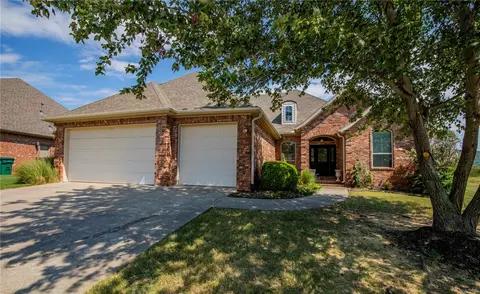 11312 Club House Pkwy, Farmington, AR 72730
