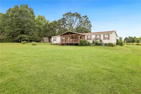 1456 W 1st Ave, Gentry, AR 72734