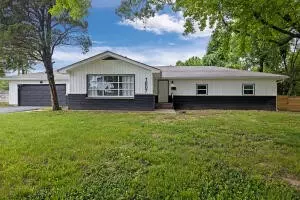 1807 E Glenwood St, Springfield, MO 65804