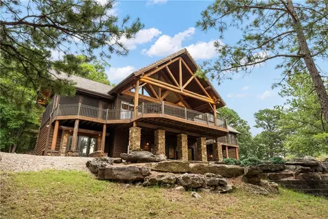 16753 Landwehr Rd, Rogers, AR 72756