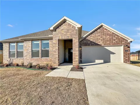 1913 Hahn St, Pea Ridge, AR