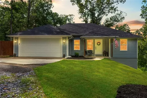 5 Rotham Ln, Bella Vista, AR 72715