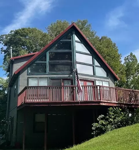 17353 Pleasure Heights Rd, Springdale, AR 72764