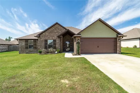 1017 Partridge Pl, Barling, AR 72923