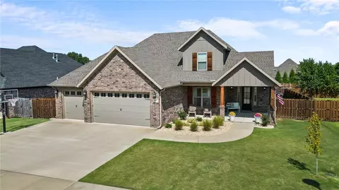 1602 Ridgewood Ave, Lowell, AR 72745