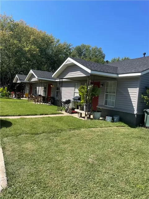 1361 N Salem Rd, Fayetteville, AR 72704