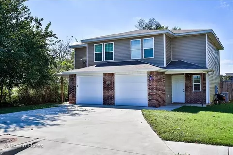 6204 SW Chickadee St #1&2, Bentonville, AR 72712