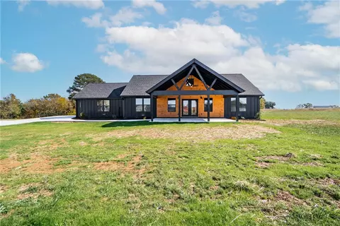 12024 Guyll Ridge Rd, Rogers, AR 72756