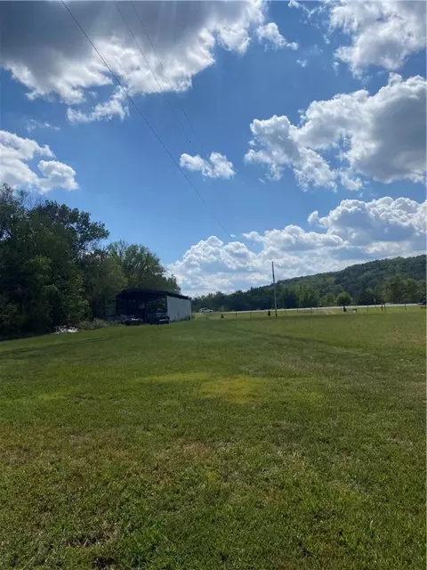 10534 Highway 16, Combs, AR 72721 photo 5