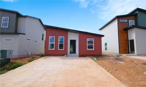 631 St Charles Pl, Centerton, AR 72719