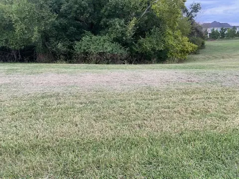 5344 Clear Creek Blvd, Fayetteville, AR 72704