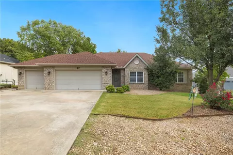 60 Oniell Cir, Bella Vista, AR 72715