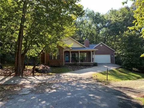 78 Red Oak Ave, West Fork, AR 72774