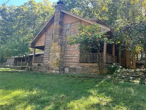 2767 Madison 5320, Huntsville, AR 72740