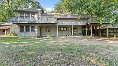 838 E Birwin St, Fayetteville, AR 72703