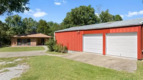 15768 Wann Rd, Sulphur Springs, AR 72768
