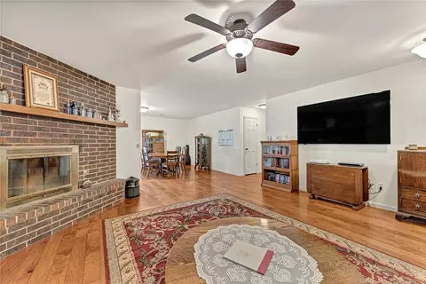 301 Terry Ave, Springdale, AR 72764 photo 4