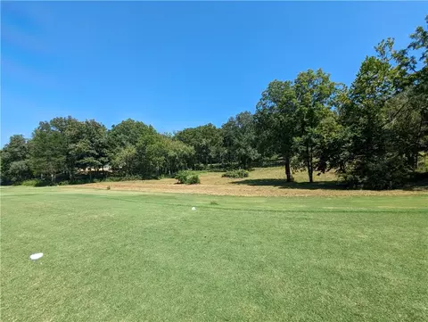 Pamona Drive, Bella Vista, AR 72715