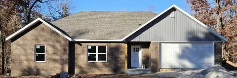 9 Roughton Ln, Bella Vista, AR 72714