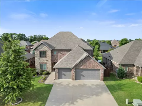 1606 SW Hayfield Ave, Bentonville, AR 72712