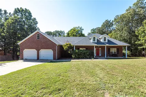 2363 N Double Springs Rd, Fayetteville, AR 72704