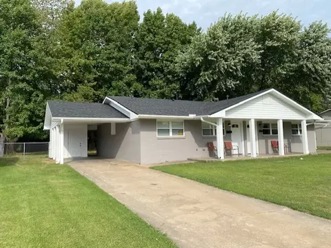 502 Morrison Pl, Springdale, AR 72762