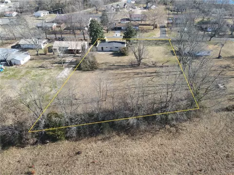 104 Pecan St, Marshall, AR 72650 photo 2