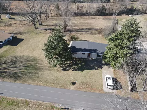 104 Pecan St, Marshall, AR 72650 photo 4