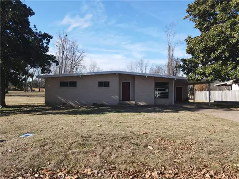 104 Pecan St, Marshall, AR 72650