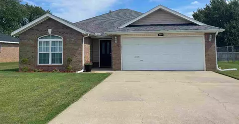 600 Maplewood Dr, Centerton, AR 72719