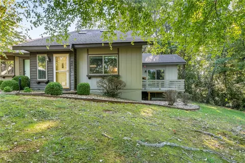 55 Fairway Dr, Bella Vista, AR 72714