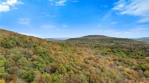2228 Evanston, Stilwell, OK 74960