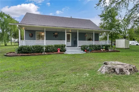 12970 Leonard Rd, Gravette, AR 72736