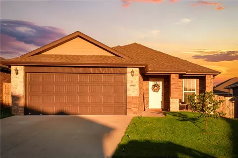 6004 Meade St, Bentonville, AR 72713