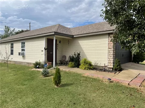 471 Cascade Cir, Springdale, AR 72764 photo 4