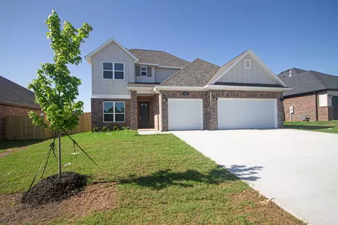 5209 SW Firethorn Ln, Bentonville, AR 72712